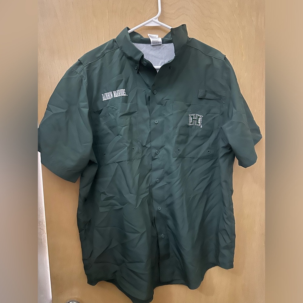 Brand new with tags UH Warrior shirt